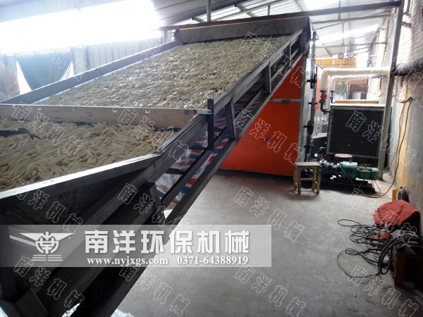 山藥烘（hōng）幹機使用現場