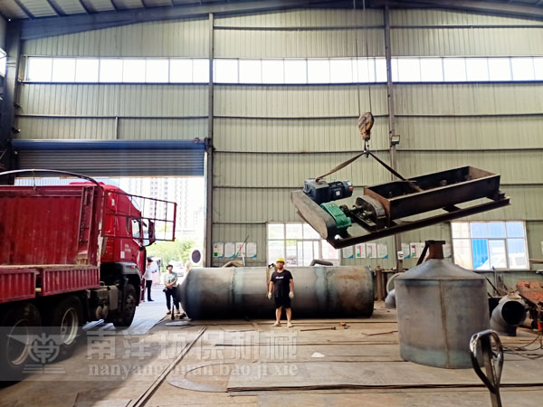 汙泥打散供料（liào）機