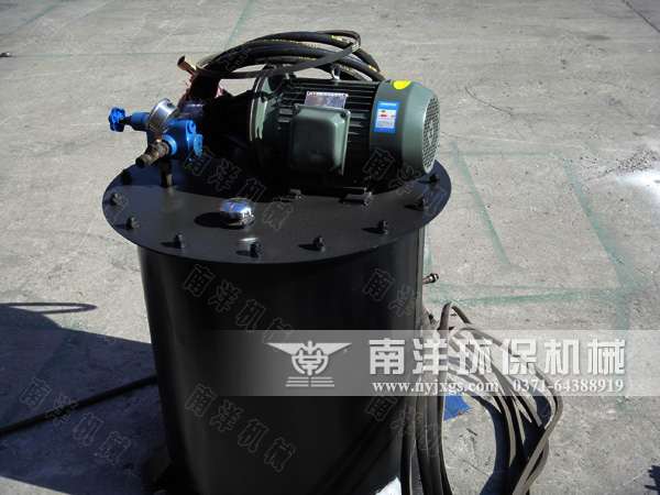 煤粉燃燒爐點火裝置